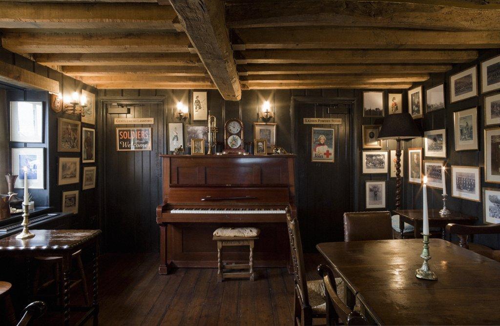 The Anchor Inn Lower Froyle Restaurant foto